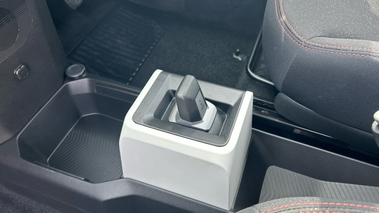 Dacia Spring 27kWh Expression 65 48kW 5dr Auto Electric Hatchback